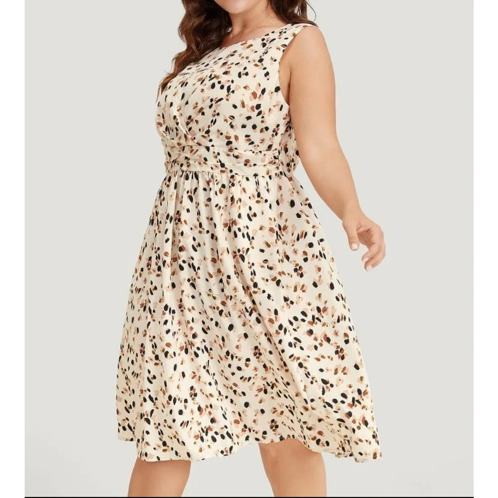 Size 14 - 16 • 1x • BloomChic • Pocket Flutter Crossover Ruched Tank Dress